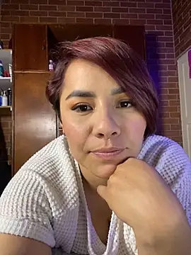 Snapshot of alejandra_prk26 chatting on 09-20-25, 12:48 alejandra prk26 online show from 09-20-25, 12:48