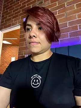 Snapshot of alejandra_prk26 chatting on 10-11-25, 08:10 alejandra prk26 online show from 10-11-25, 08:10