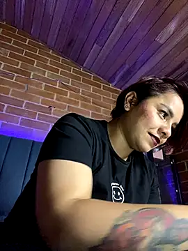 Snapshot of alejandra_prk26 chatting on 10-06-25, 03:29 alejandra prk26 online show from 10-06-25, 03:29