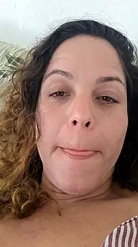 Snapshot of bibi_perigoBr chatting on 09-13-25, 03:56 bibi perigoBr online show from 09-13-25, 03:56