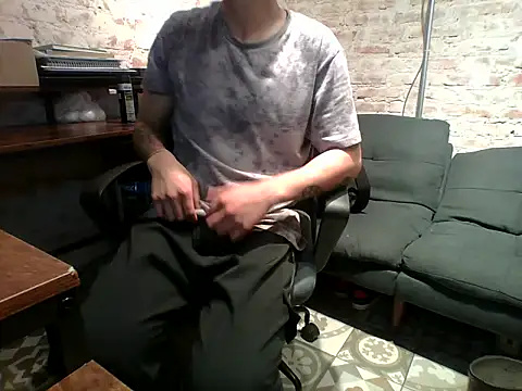 Molly Erik online show from 03-02-26, 03:29