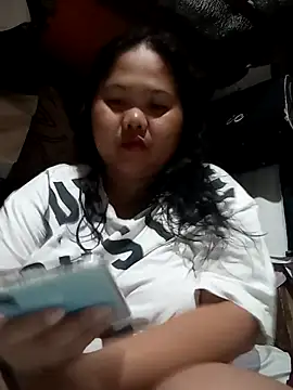 Snapshot of urhottychubbypinay chatting on 02-08-26, 11:08 urhottychubbypinay online show from 02-08-26, 11:08