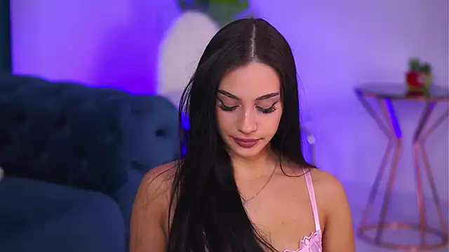 NinaSolenne online show from 01-13-26, 08:02