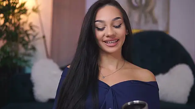 NinaSolenne online show from 11-03-25, 07:39