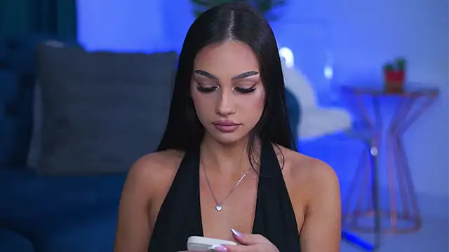 Snapshot of NinaSolenne chatting on 02-10-26, 08:30 NinaSolenne online show from 02-10-26, 08:30