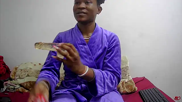 WetJuicieyxx online show from 10-04-25, 04:47