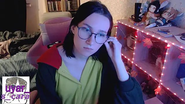 Snapshot of s_cara chatting on 10-05-25, 09:16 s cara online show from 10-05-25, 09:16