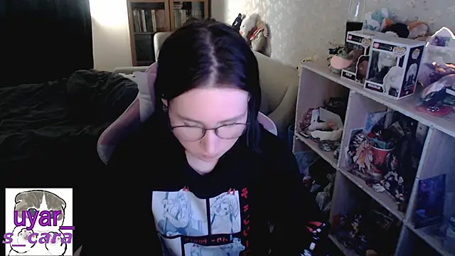Snapshot of s_cara chatting on 09-26-25, 11:06 s cara online show from 09-26-25, 11:06