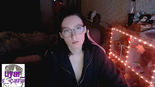 Snapshot of s_cara chatting on 10-18-25, 07:27 s cara online show from 10-18-25, 07:27
