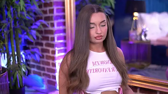 MillaSerene online show from 11-06-25, 06:17