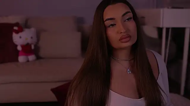 MillaSerene online show from 04-13-26, 05:33