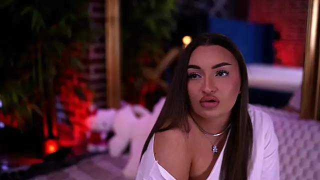 MillaSerene online show from 03-01-26, 06:02