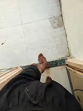 Snapshot of sexy_boy_47 chatting on 11-24-25, 04:01 sexy boy 47 online show from 11-24-25, 04:01