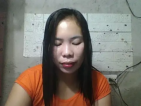 Snapshot of pinaysinglemommm chatting on 09-15-25, 09:04 pinaysinglemommm online show from 09-15-25, 09:04