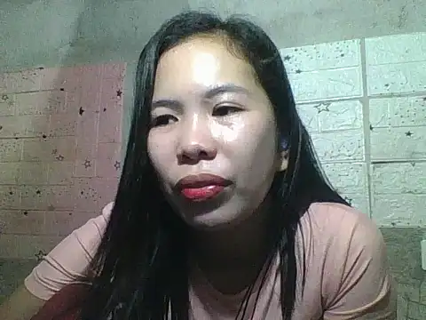 Snapshot of pinaysinglemommm chatting on 10-08-25, 09:26 pinaysinglemommm online show from 10-08-25, 09:26