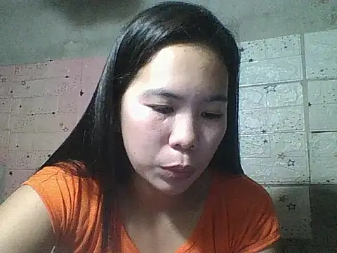 Snapshot of pinaysinglemommm chatting on 10-07-25, 09:10 pinaysinglemommm online show from 10-07-25, 09:10
