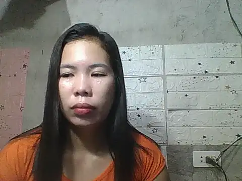 Snapshot of pinaysinglemommm chatting on 09-29-25, 09:09 pinaysinglemommm online show from 09-29-25, 09:09