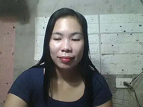 Snapshot of pinaysinglemommm chatting on 09-23-25, 09:00 pinaysinglemommm online show from 09-23-25, 09:00