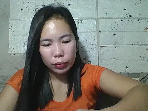 Snapshot of pinaysinglemommm chatting on 09-16-25, 09:10 pinaysinglemommm online show from 09-16-25, 09:10