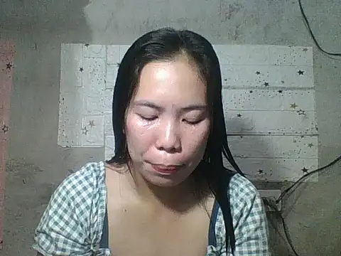 Snapshot of pinaysinglemommm chatting on 09-08-25, 08:19 pinaysinglemommm online show from 09-08-25, 08:19