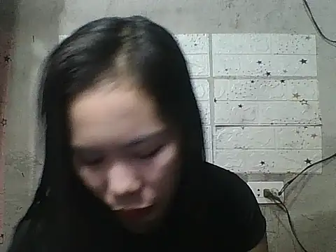 Snapshot of pinaysinglemommm chatting on 09-16-25, 09:16 pinaysinglemommm online show from 09-16-25, 09:16