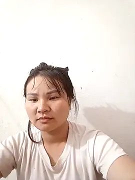 Heulwen-22 online show from 10-30-25, 09:11