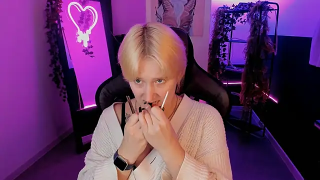 CinBellamy online show from 09-25-25, 05:02