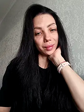 Snapshot of Princessa99885 chatting on 10-15-25, 06:22 Princessa99885 online show from 10-15-25, 06:22