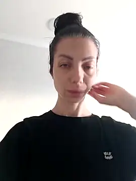 Princessa99885 online show from 10-28-25, 07:07