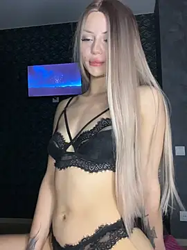 FavoriteKira online show from 05-10-26, 12:36