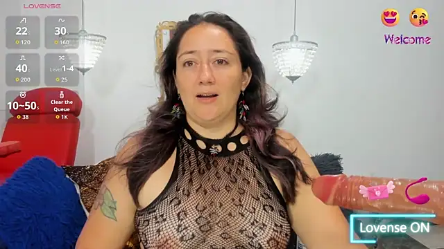 Snapshot of naughty_milf_esmeralda chatting on 04-22-26, 02:51 naughty milf esmeralda online show from 04-22-26, 02:51