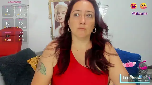 Snapshot of naughty_milf_esmeralda chatting on 05-14-26, 02:19 naughty milf esmeralda online show from 05-14-26, 02:19