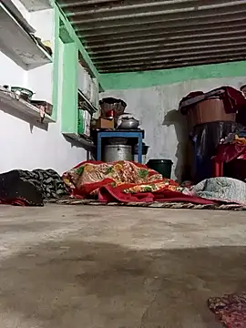 MISS LOVE 001 online show from 01-10-26, 05:30