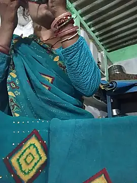 MISS LOVE 001 online show from 09-20-25, 04:56