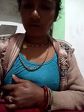 MISS LOVE 001 online show from 12-05-25, 06:28