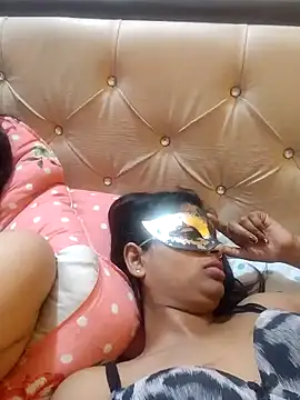 Radhika 01 online show from 03-28-26, 05:47