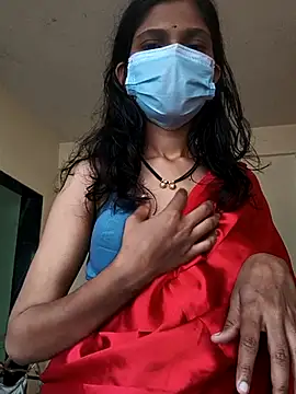 Shivani2002 online show from 11-24-25, 08:25