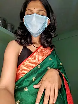 Shivani2002 online show from 02-21-26, 05:15