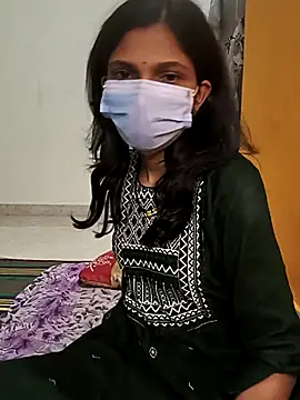 Shivani2002 online show from 11-30-25, 05:03