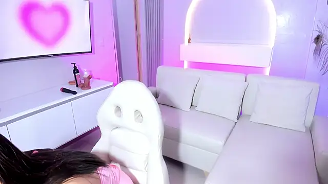 Ailee naughty online show from 12-16-25, 02:16