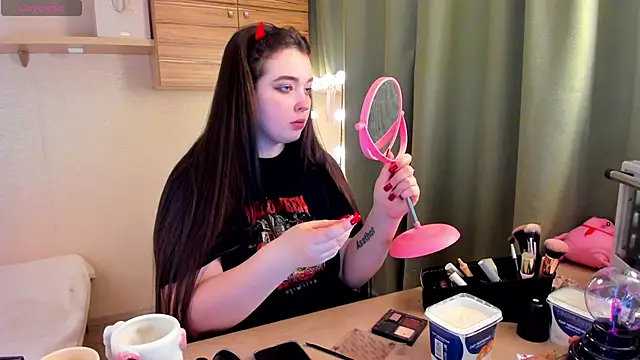 Alice next door online show from 02-10-26, 02:38