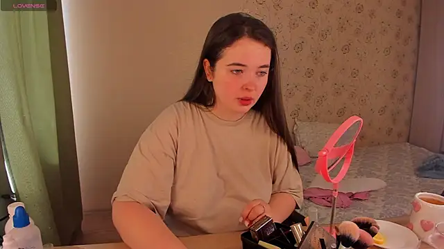 Alice next door online show from 03-31-26, 08:38