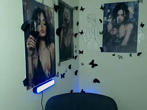 Em7MaA online show from 11-21-25, 07:07