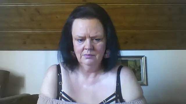 TiffanyMature online show from 09-11-25, 07:08