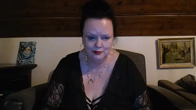 Snapshot of TiffanyMature chatting on 05-11-26, 04:48 TiffanyMature online show from 05-11-26, 04:48