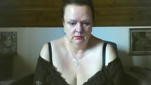 TiffanyMature online show from 03-20-26, 09:43