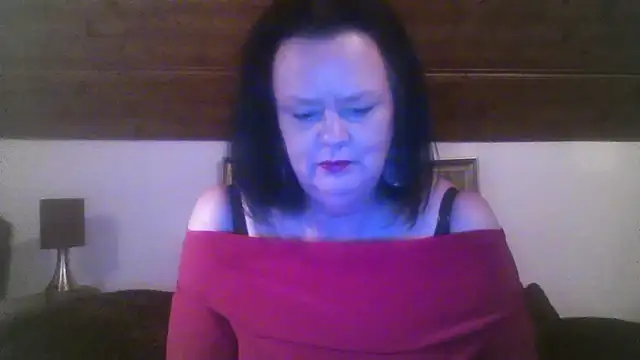TiffanyMature online show from 09-19-25, 08:02