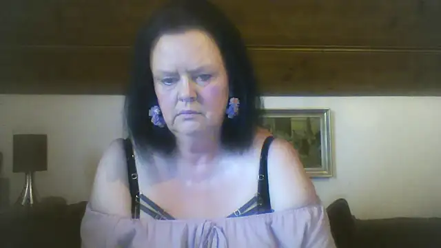 TiffanyMature online show from 09-18-25, 02:20