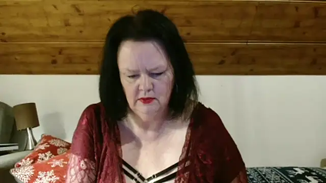 TiffanyMature online show from 12-14-25, 09:20