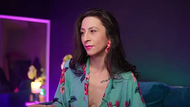 Snapshot of RubyRosa chatting on 01-16-26, 11:42 RubyRosa online show from 01-16-26, 11:42